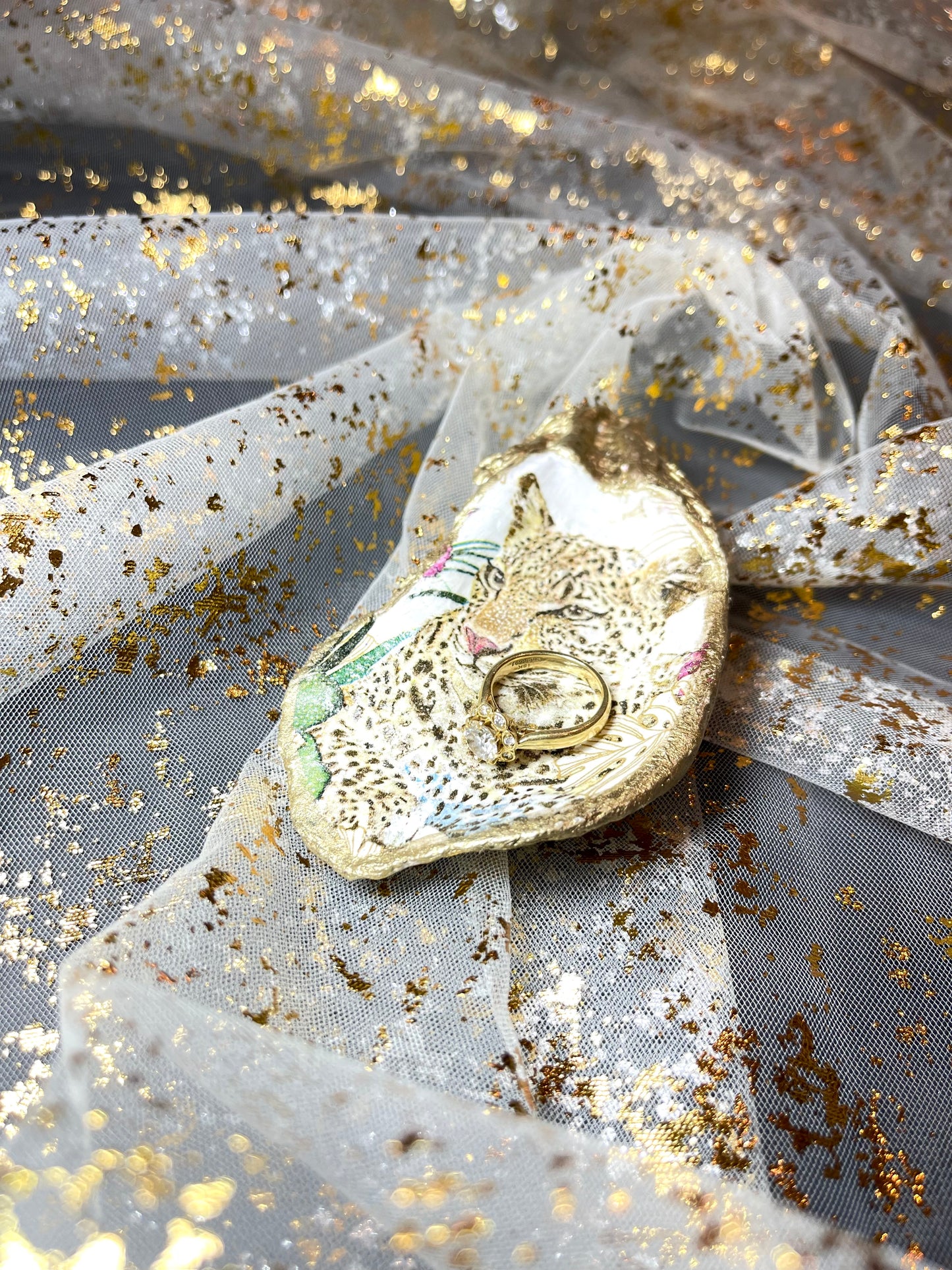 Leopard Oyster Ring Dish