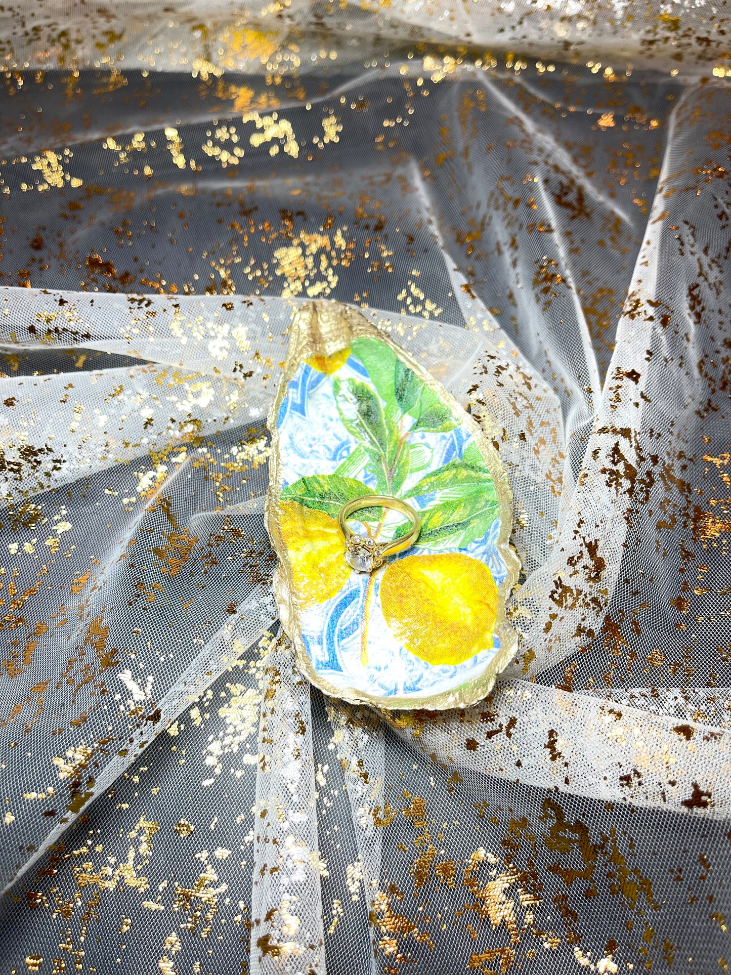 Lemon Oyster Ring Dish