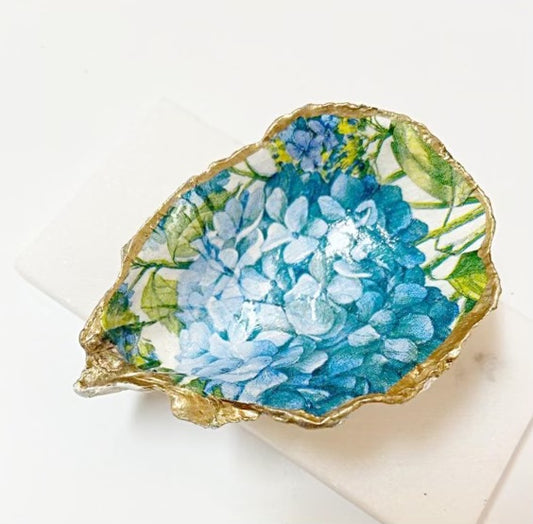 Hydrangea Oyster Shell