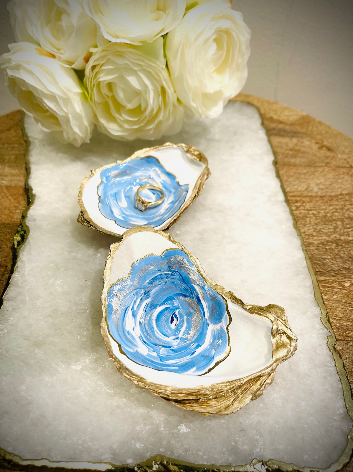 Blue Rose Oyster Jewelry Dish