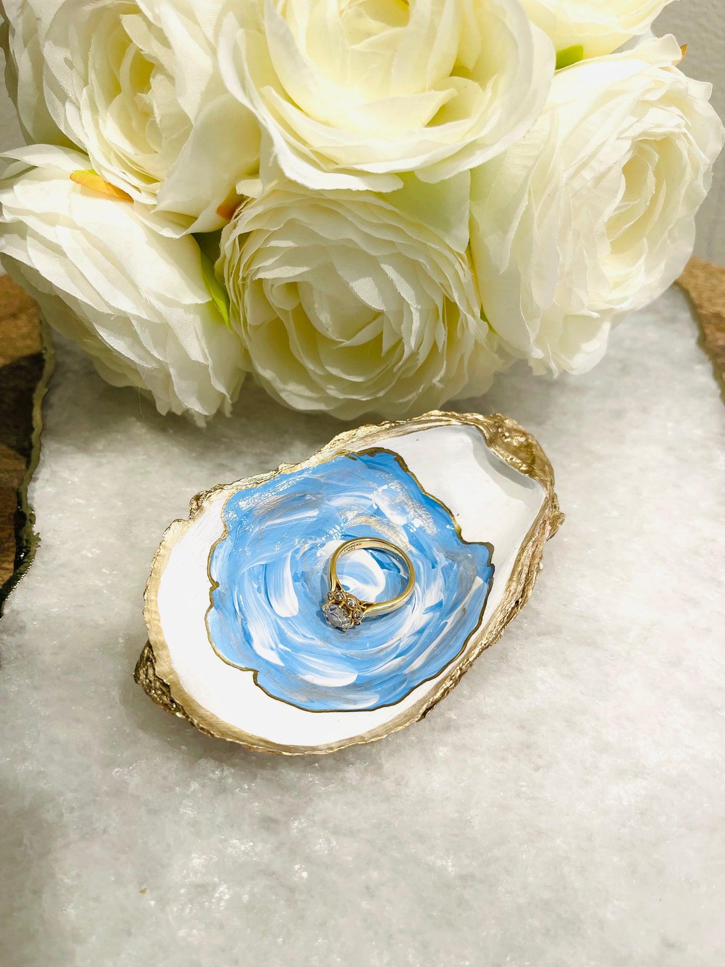 Blue Rose Oyster Jewelry Dish