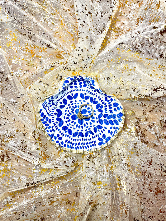Blue & White Scallop Shell Ring Dish
